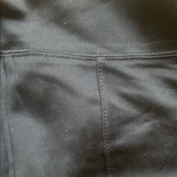 Black Full-Length Leggings with Wide Waistband and Stretch Fabric - Picture 8 of 8